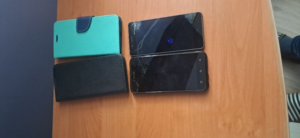 Starszy model telefonu