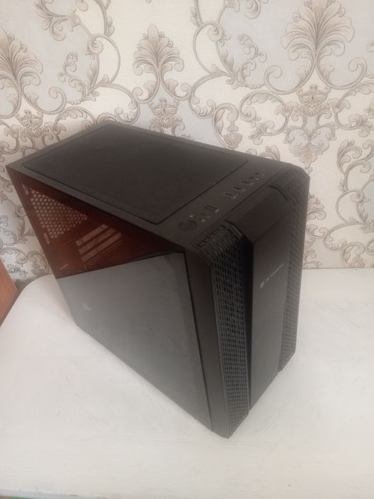 Продам корпус 2e GaMlNв