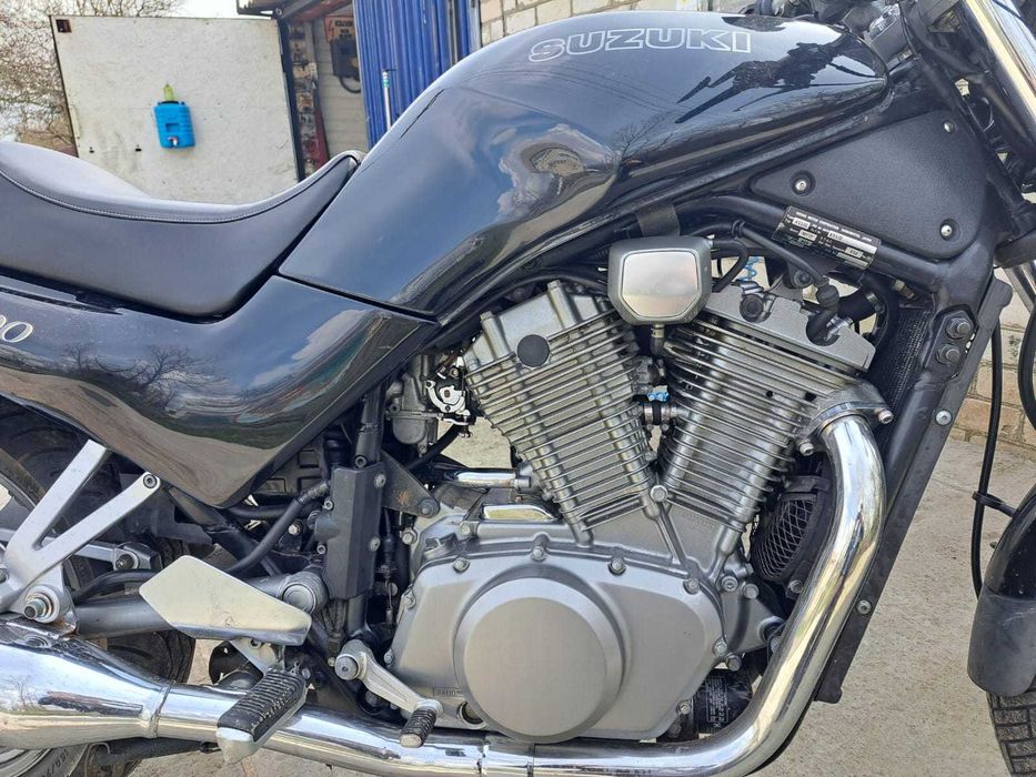 Продам Suzuki VX 800