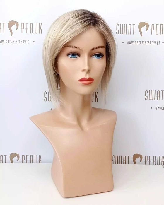 Peruka krótka z włosów syntetycznych Puławy