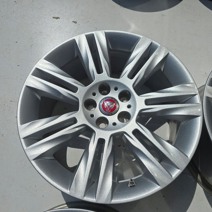 jaguar xf f-type s-type e-pace 5x108 et45 18 8.0 4x