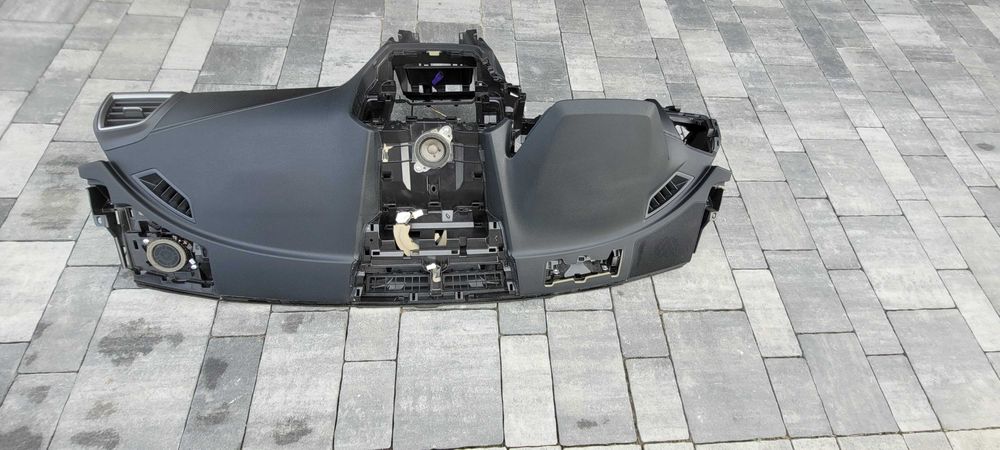 Deska Subaru Forester SK V 2018-