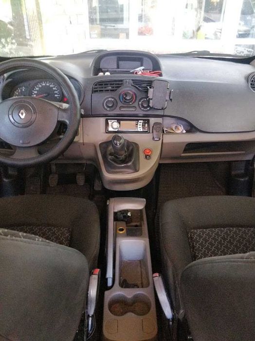 Renault Kangoo.Вантажний фургон.