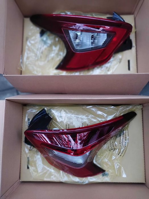 NISSAN MICRA K14 lampa tył nowa