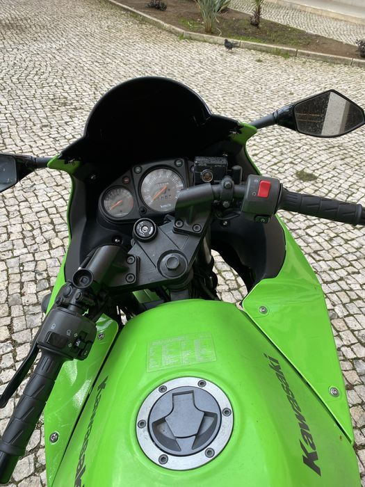 Kawasaki ninja 250r     18.900km