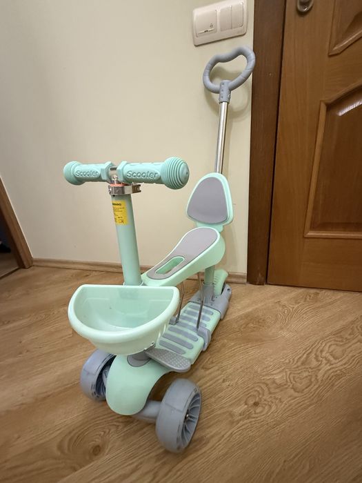 Новий самокат біговел з батьківською ручкою
