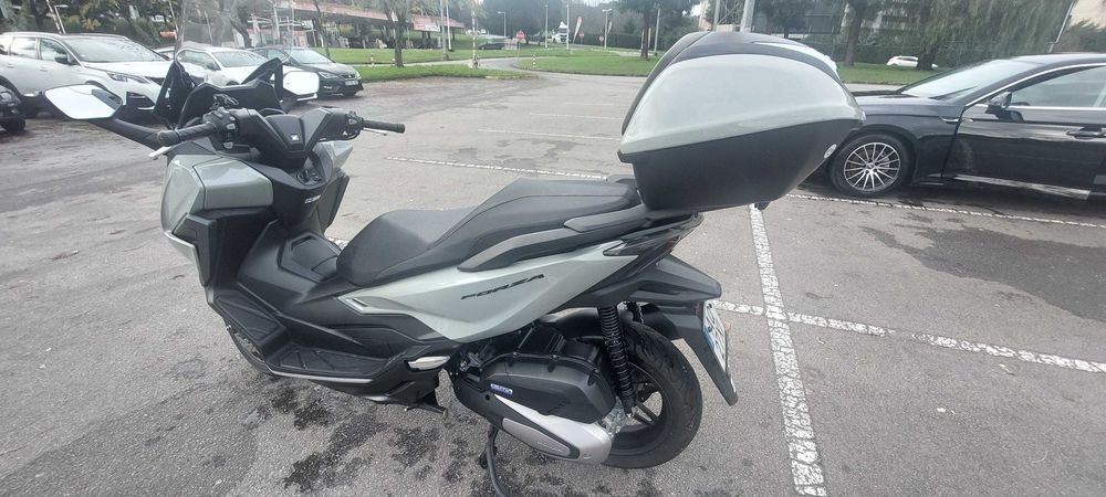 Honda Forza 125 scooter