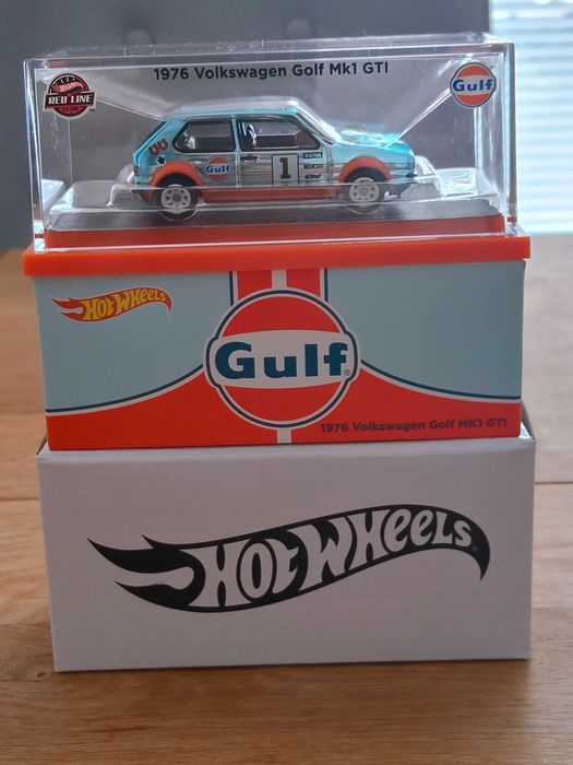 Hot wheels 1976 volkswagen golf MK1 GTI gulf