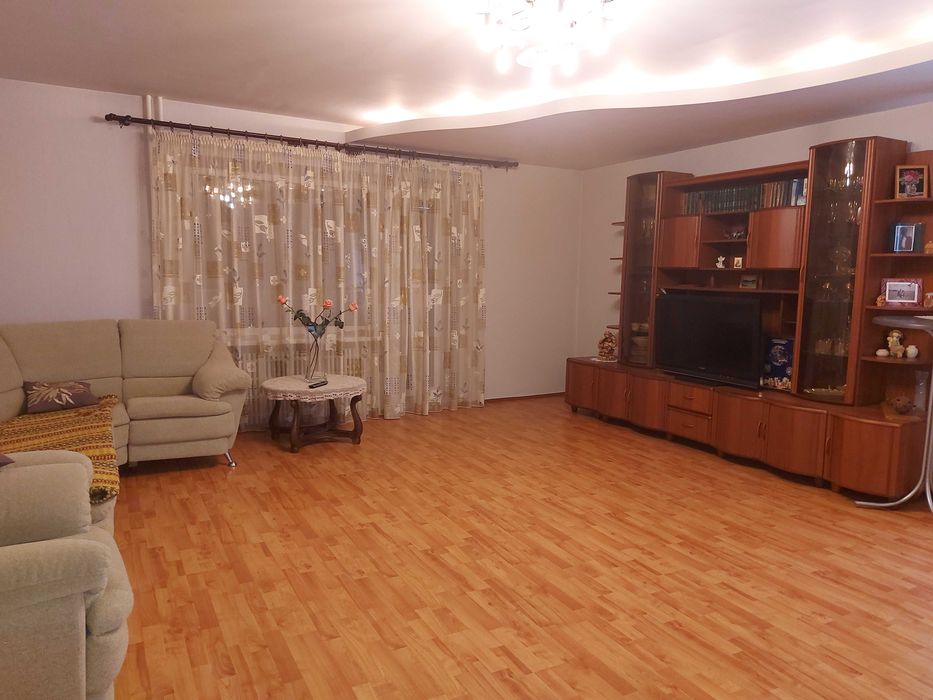 Продам классную 3 комнатную квартиру 115 кв.м