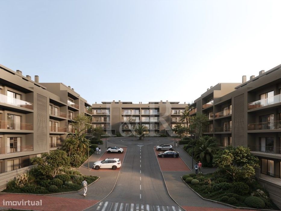 Apartamento T3 com grande terraço e estacionamento, Odivelas