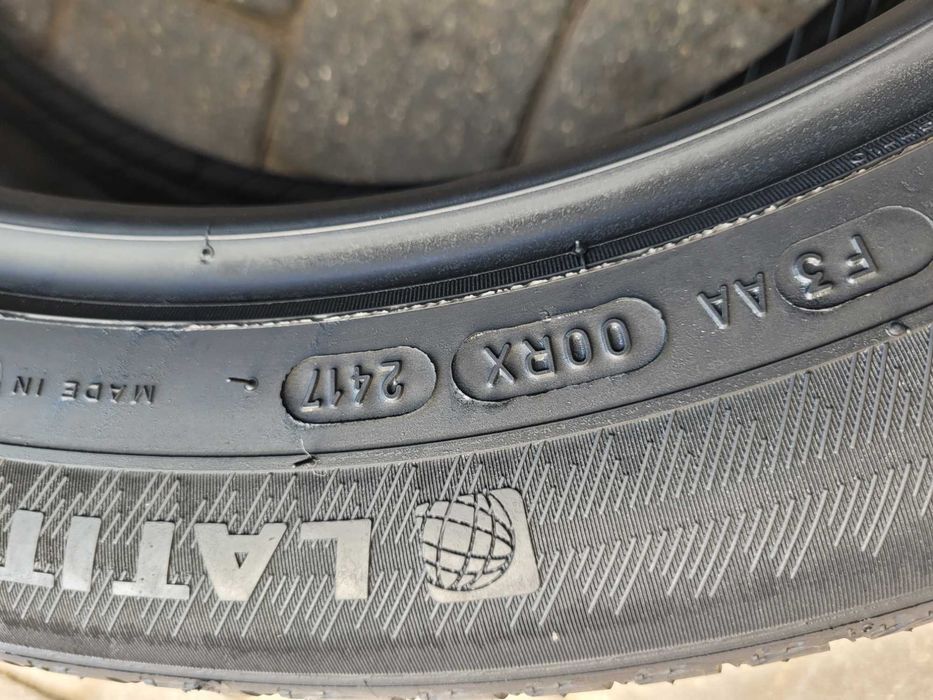255 / 45  R 20   Michelin      Lato / Komplet