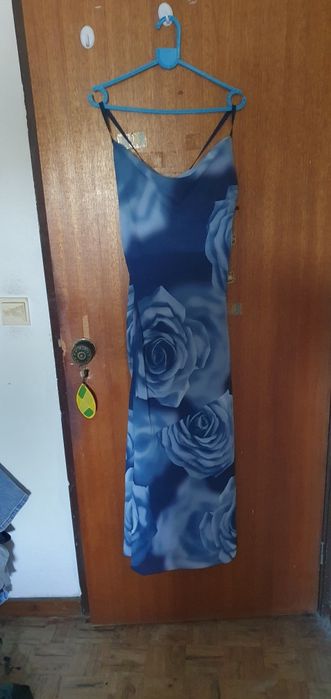 Vestido azul comprido