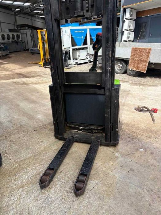 Vendo stacker triplex