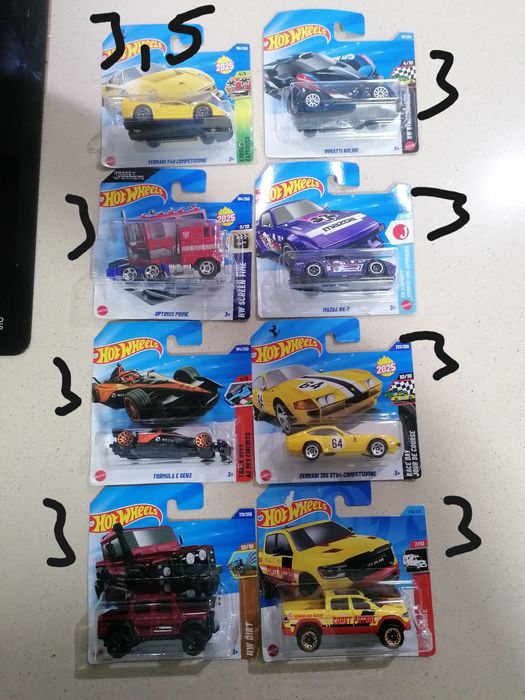 Hot Wheels vários modelos