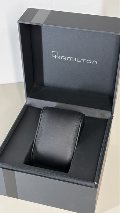 Hamilton caixa como niva