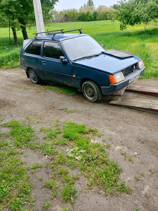 продам две машины по цене метала!!!