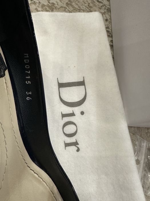 Туфлі Dior темно сині, лакована шкіра, оригінал