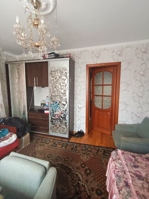 Здам ліжко -місце для проживання хлопця. Вулиці Волонтерська.