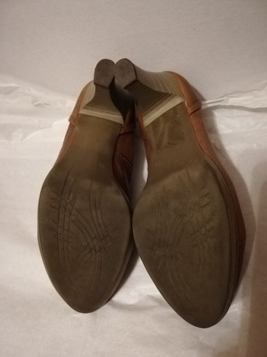 Buty na obcasie Marco Tozzi 100% skóra naturalna r. 38