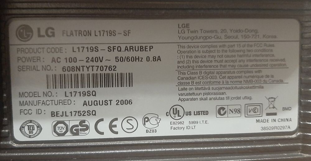 Монитор 17" LG Flatron L1719S  17 дюймов