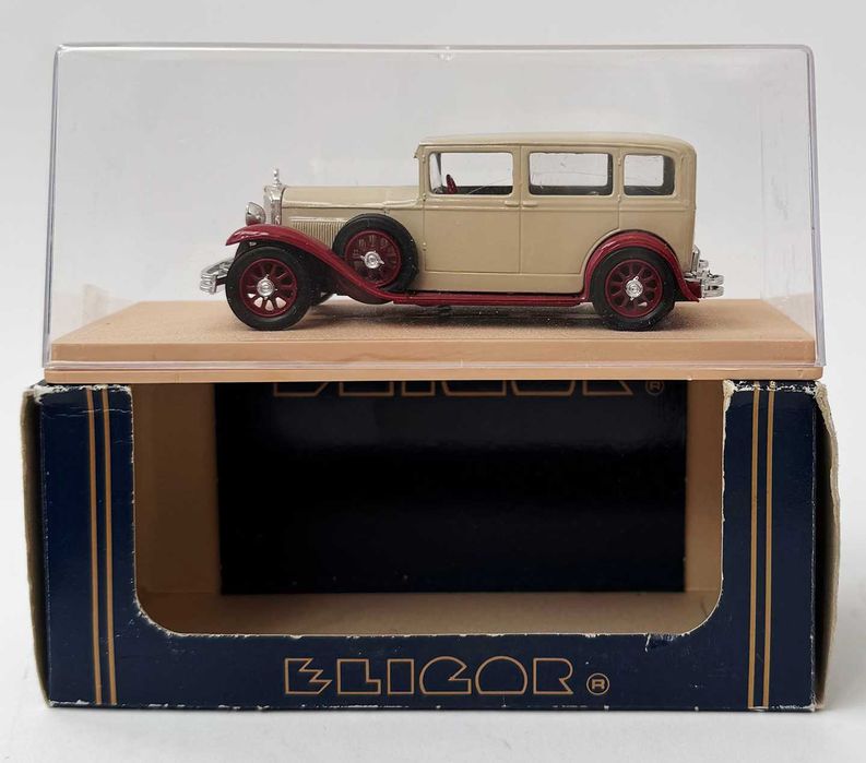 Eligor_MERCEDES BENZ 1929 Limousine “Nurburg”. Ref. 1043 Escala 1/43. Completo, como novo.