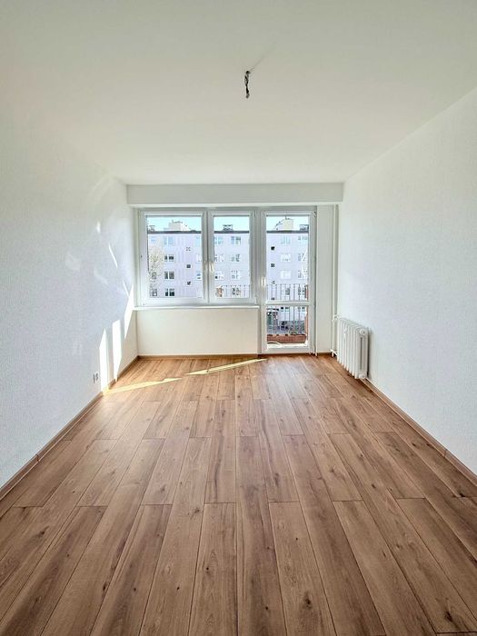 Słoneczne, dwustronne mieszkanie 4-pokojowe | 62 m² | os. Batorego | balkon | piwnica