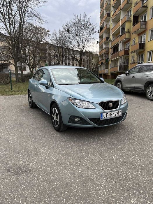 SEAT, IBIZA, samochód osobowy 2009r