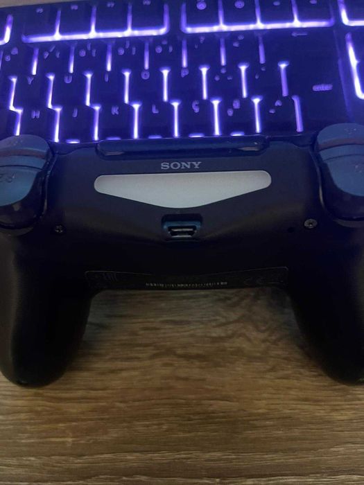 Comando PlayStation 4446279431216189442