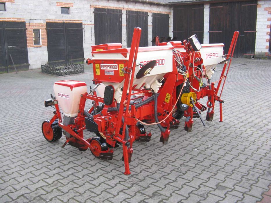 Siewnik Gaspardo SP540 4 rzędowy do kukurydzy Kuhn Junior Monosem NG+