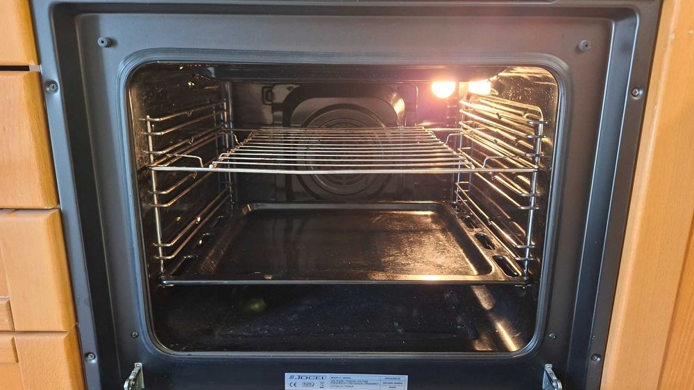 Reservada - Para desmontar, cozinha equipada