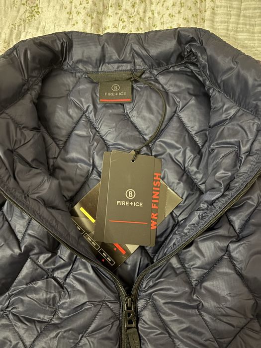 Жіноча куртка від Bogner