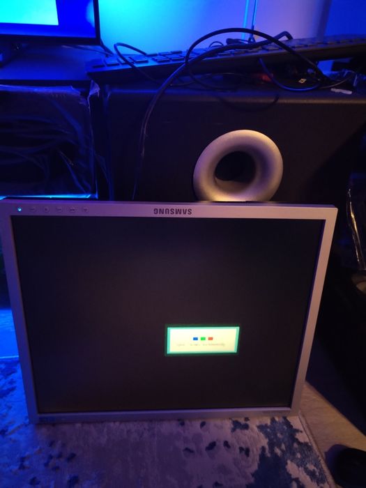 Монитор Samsung 940n