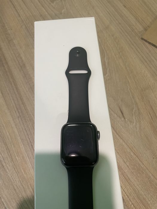 Apple Watch Series 4 40mm (оригінал)