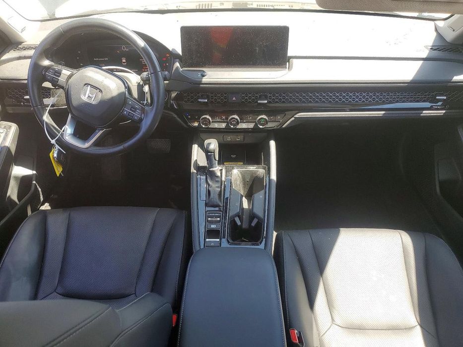 Honda Accord Touring Hybrid 2022 року з США