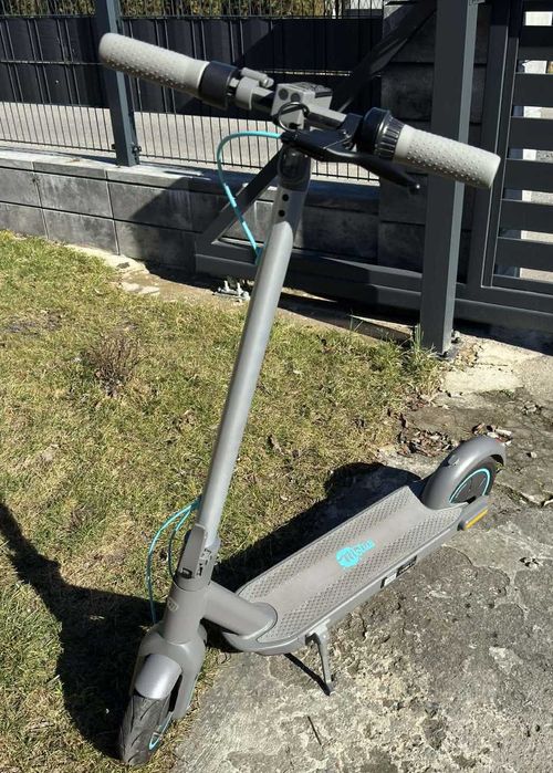Hulajnoga elektryczna MOTUS 10 PLUS zasięg 60km,