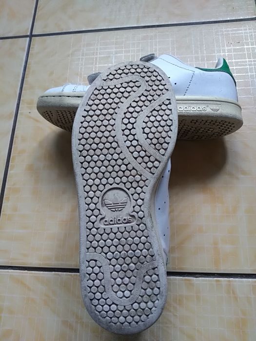 Кроссовки Adidas