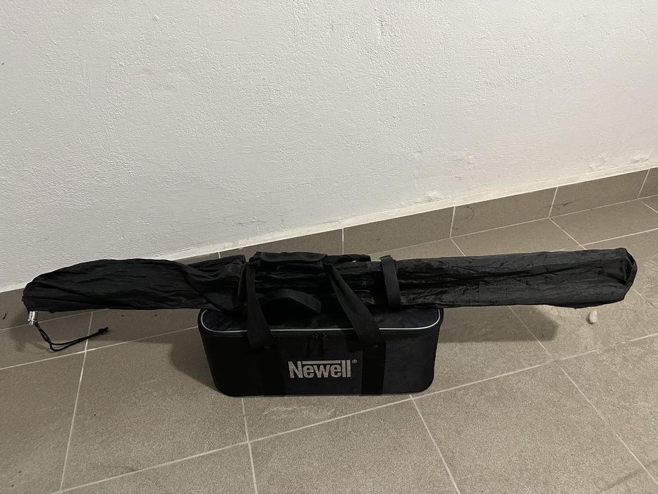 Lampa filmowa Newell RGB Pravaha Max 135 LED Bowens