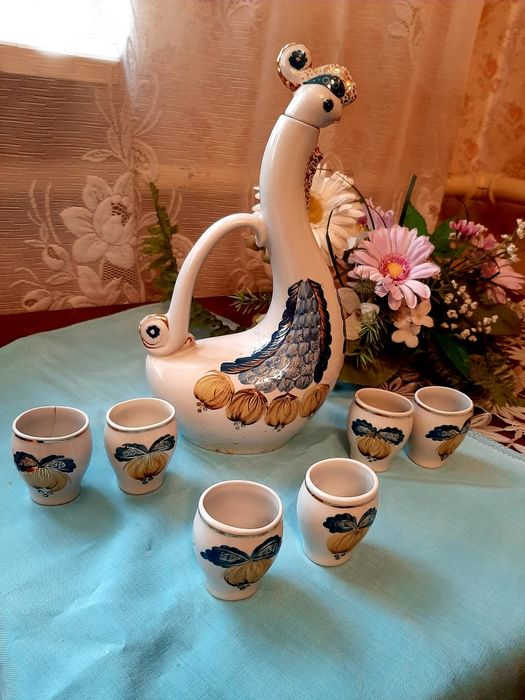 Продам посудний набiр