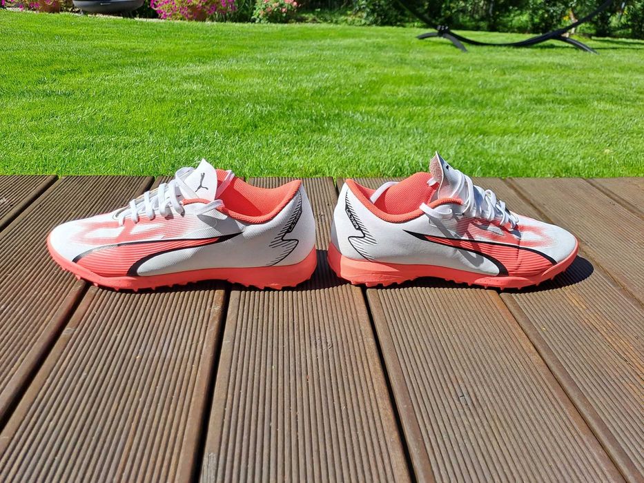 Buty piłkarskie PUMA 43