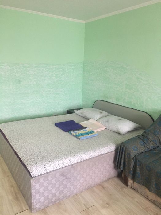 Здається квартира подобово на Довженка