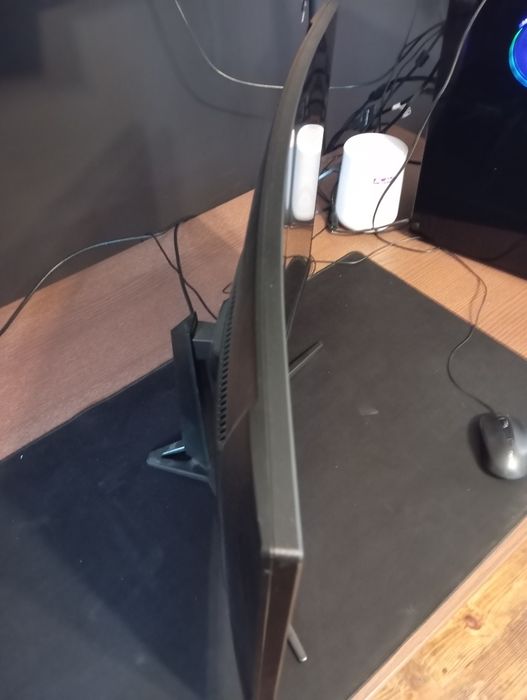 Monitor MSI G27C4