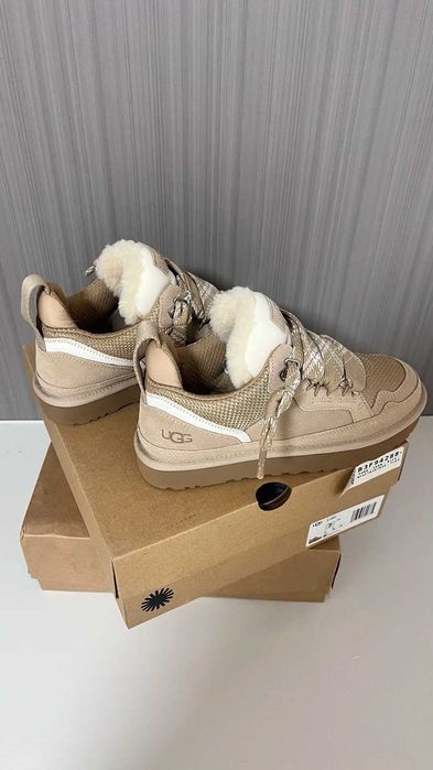 UGG Lowmel Sand r.39