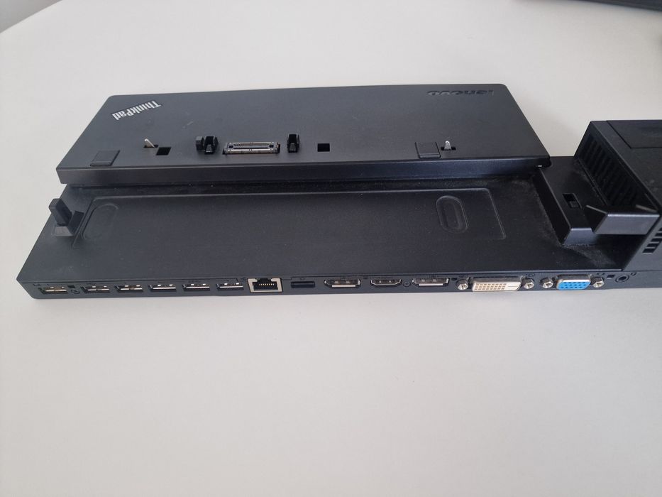 Portátil Lenovo T450, W10, i5, 16Gb RAM, 240Gb SSD + Dock Station