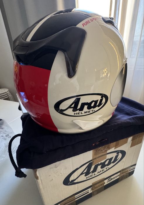 Capacete arai chaser V-tamanho M