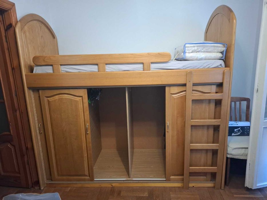 Двоярусне ліжко-шафа