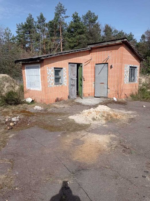 Оренда нерухомого майна - за адресою: смт.Зарічне, вул Харківця, 13