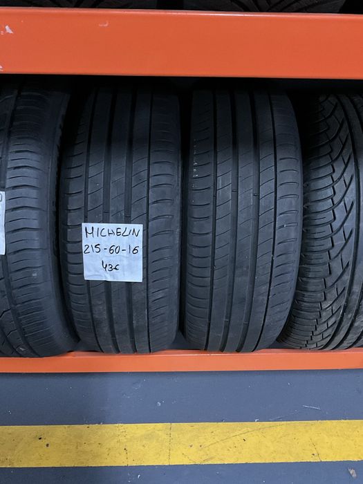 Pneus 215-60-R16