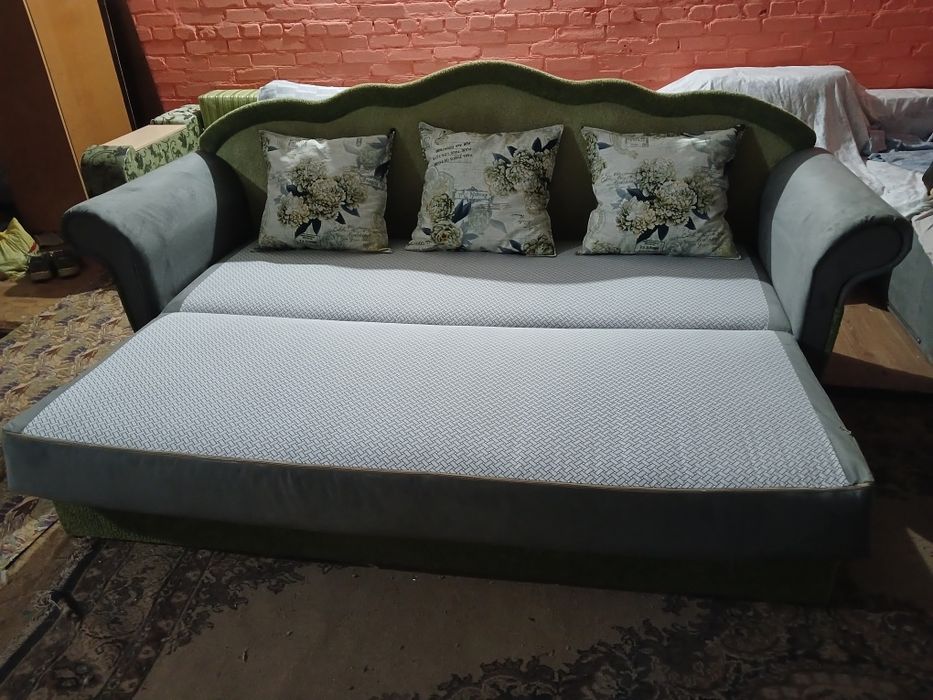 Продам диван софа