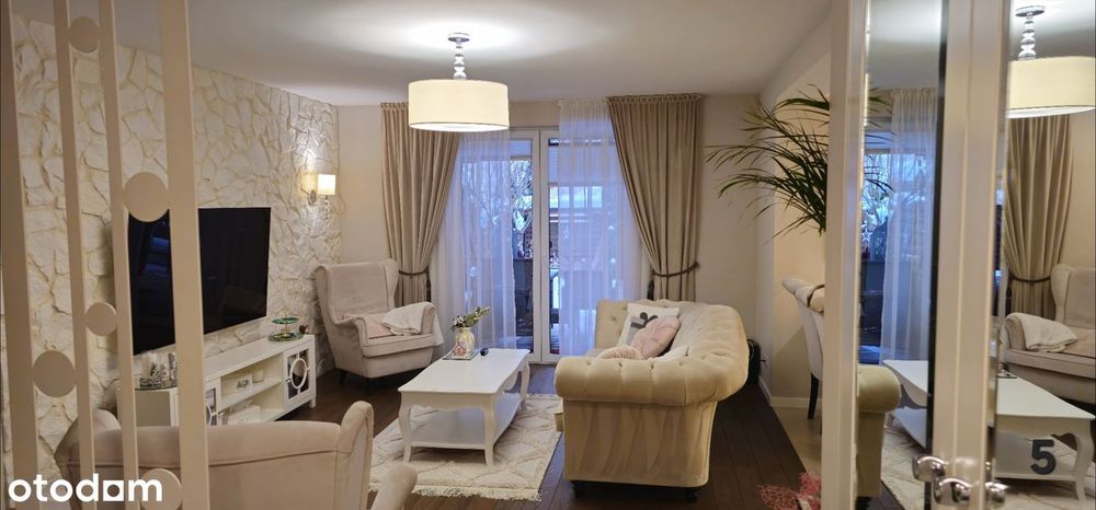 Dom klasy premium | Nietuzinkowy dom, który zachwyca od wejścia