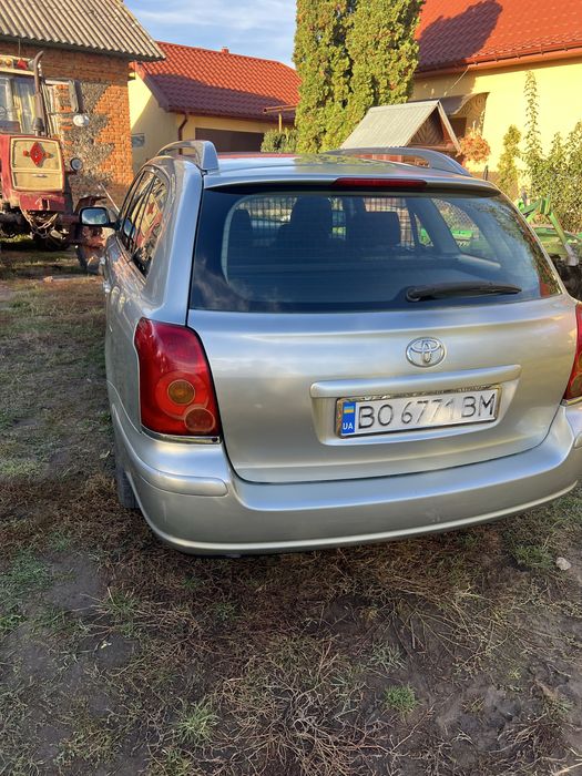 Продам Toyota Avensis 2.0 газ безн